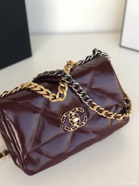 First Bag Ru FLAP 19 CHANEL BAG 0612